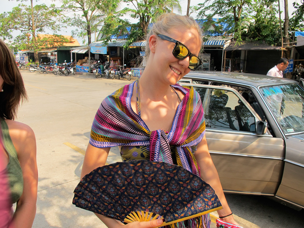 %_tempFileName04_26_12%20Thailand%20083%