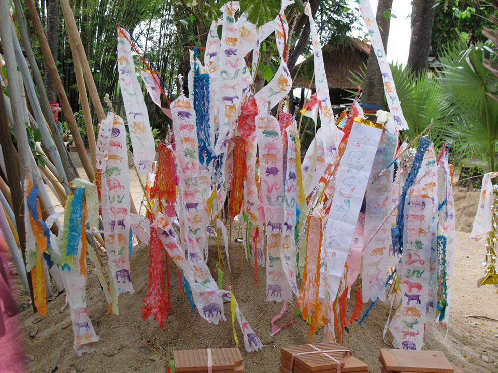 %_tempFileName04_26_12%20Thailand%20105%