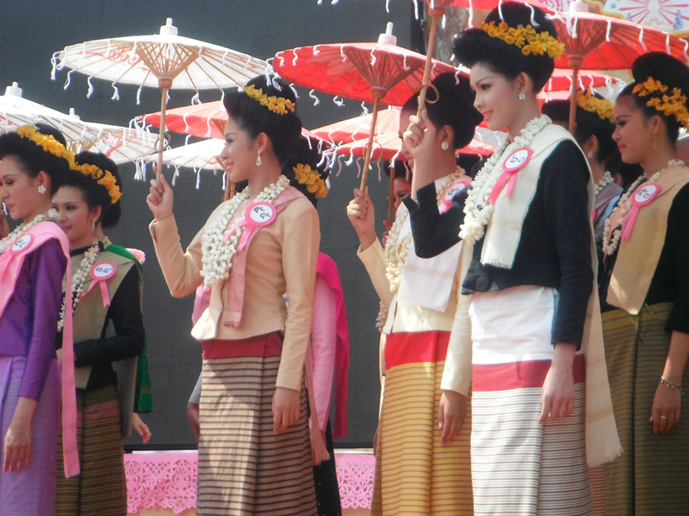 %_tempFileNameThai%20Yoga%20Tour_027%