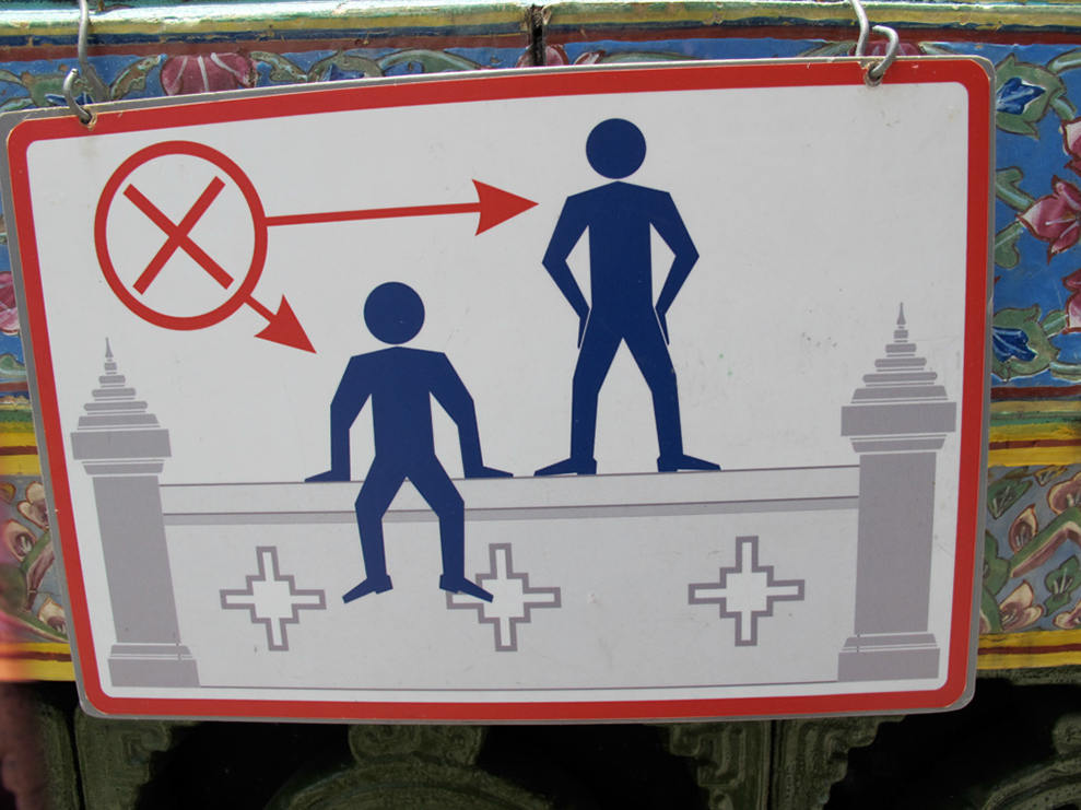 %_tempFileNameThailand%20May5_2012%20056%