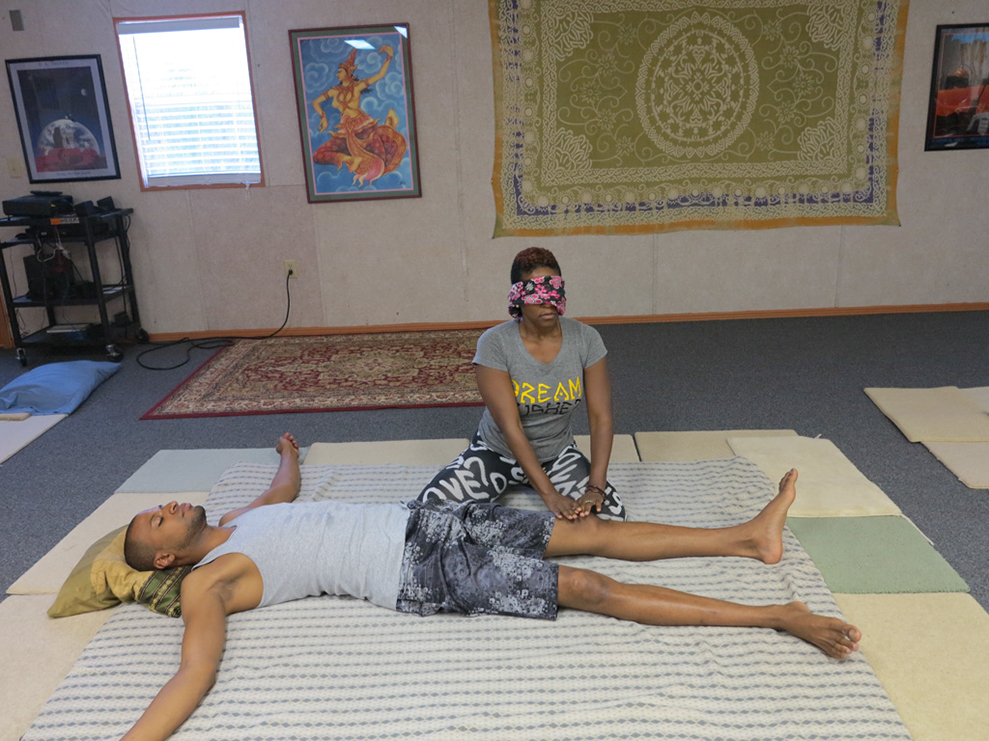 %_tempFileNameSomaVeda%20Thai%20Yoga%20and%20Thai%20Massage_3587%