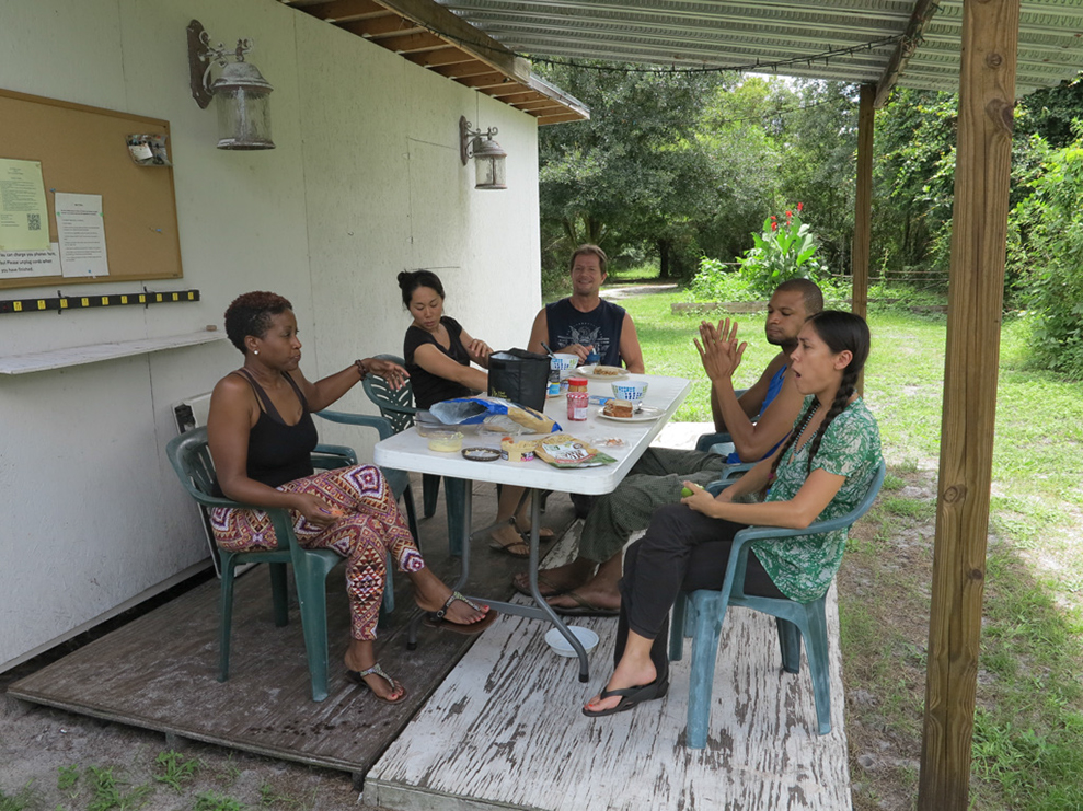 %_tempFileNameSomaVeda%20Thai%20Yoga%20and%20Thai%20Massage_3690%