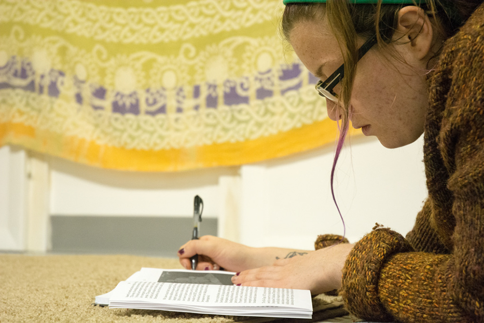 %_tempFileNameYoga%20Therapy-12%