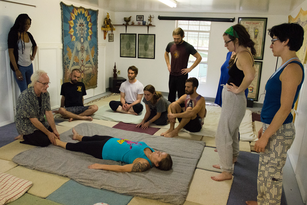 %_tempFileNameYoga%20Therapy-23%